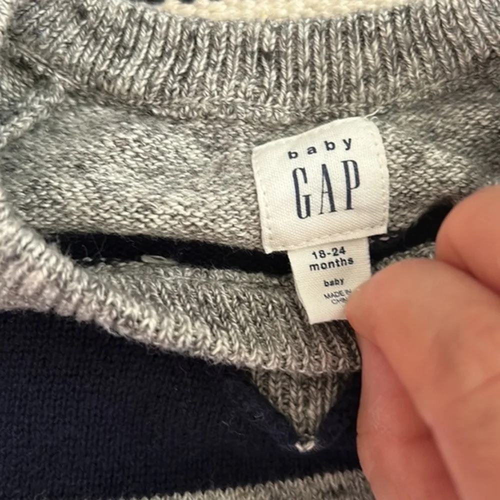 BABY GAP Knitted Striped Colored BodySuit. Size‎ 18-24M